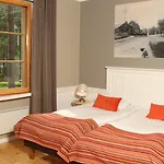 Sahanlahti Hotell